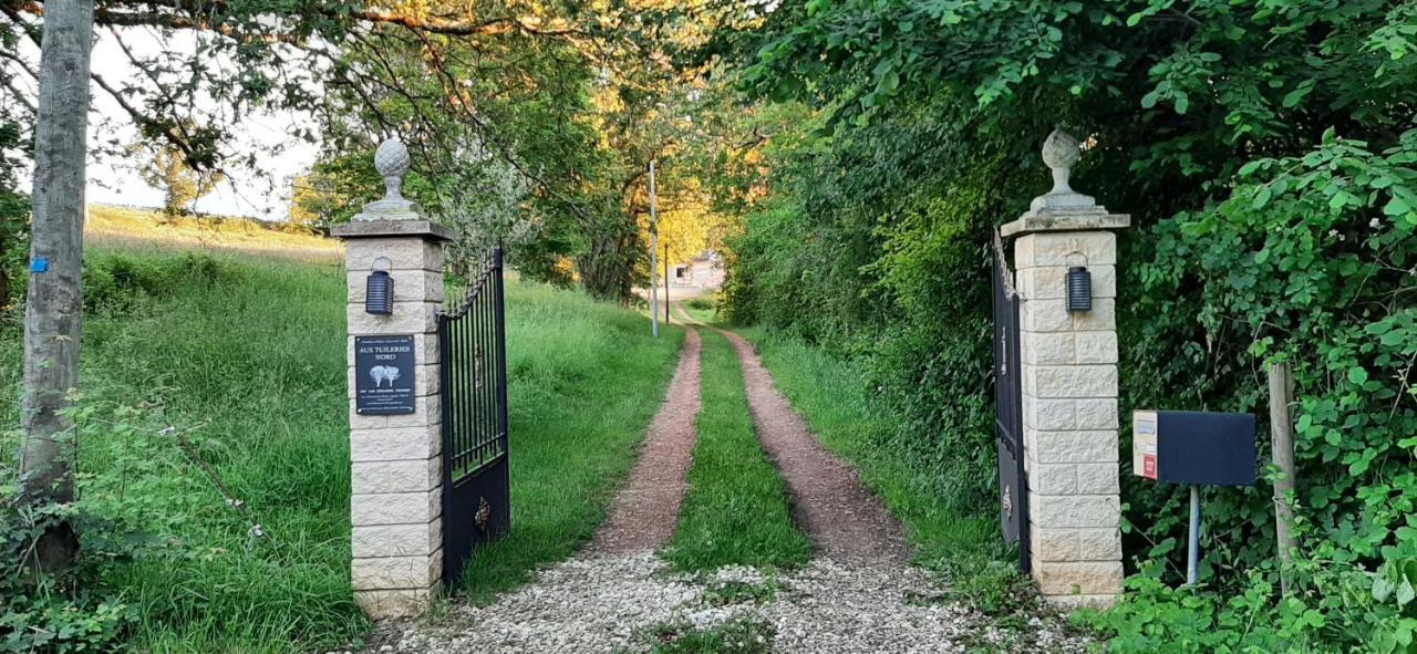 Aux Tuileries Nord B&B Créon Buitenkant foto