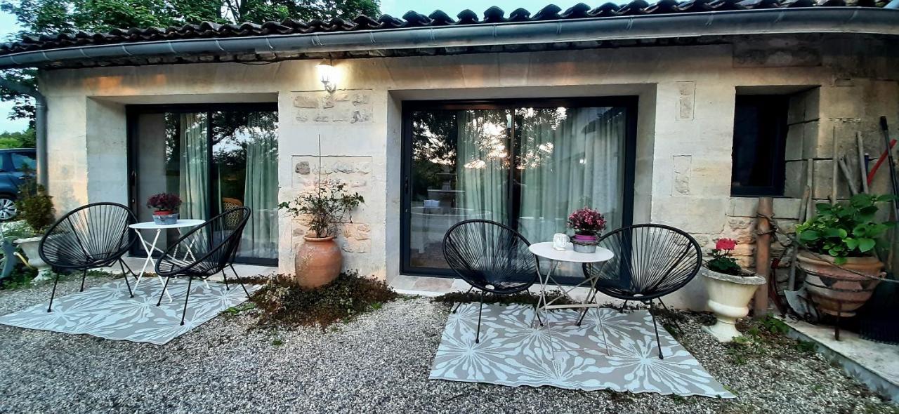 Aux Tuileries Nord B&B Créon Buitenkant foto