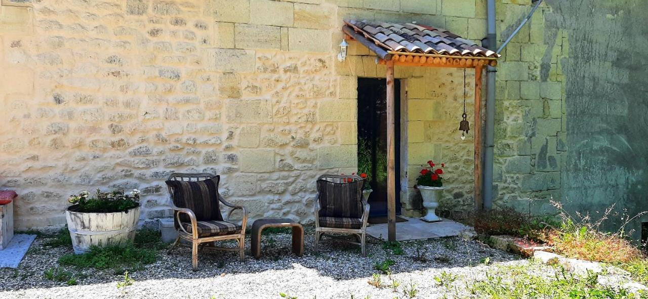 Aux Tuileries Nord B&B Créon Buitenkant foto